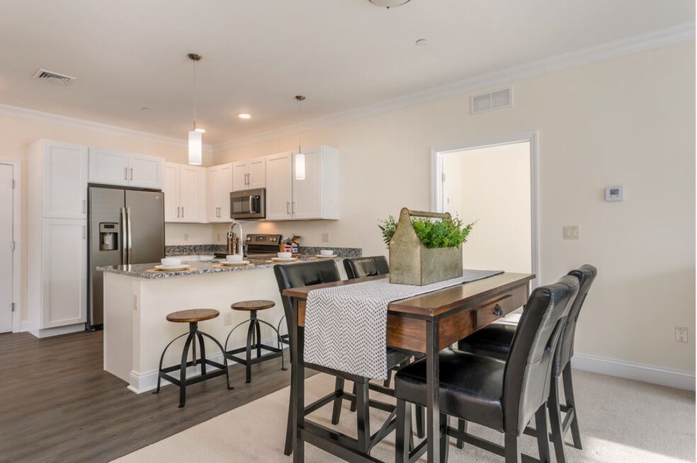 The Grand at Stony Hill 