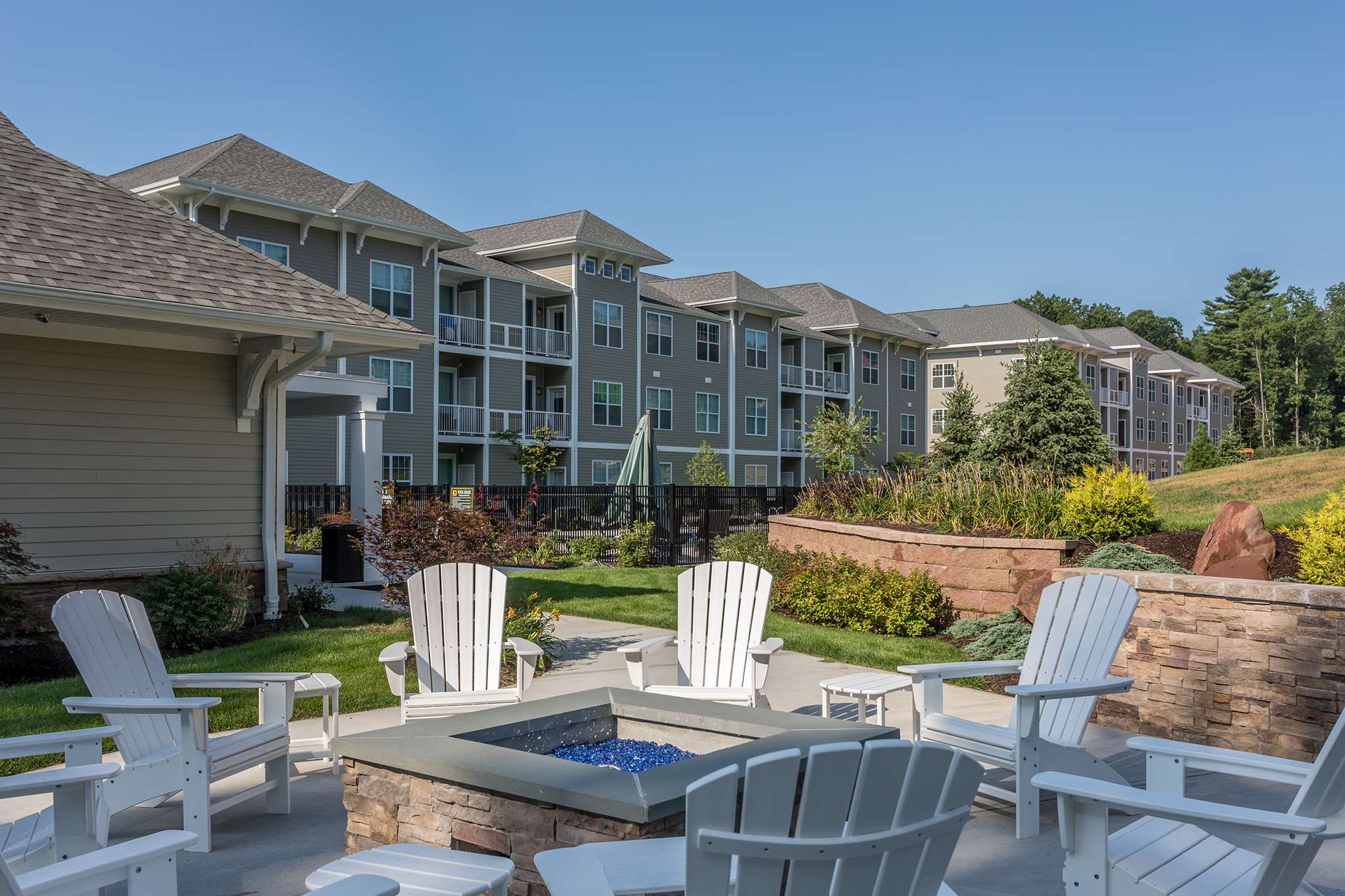 The Grand at Stony Hill 