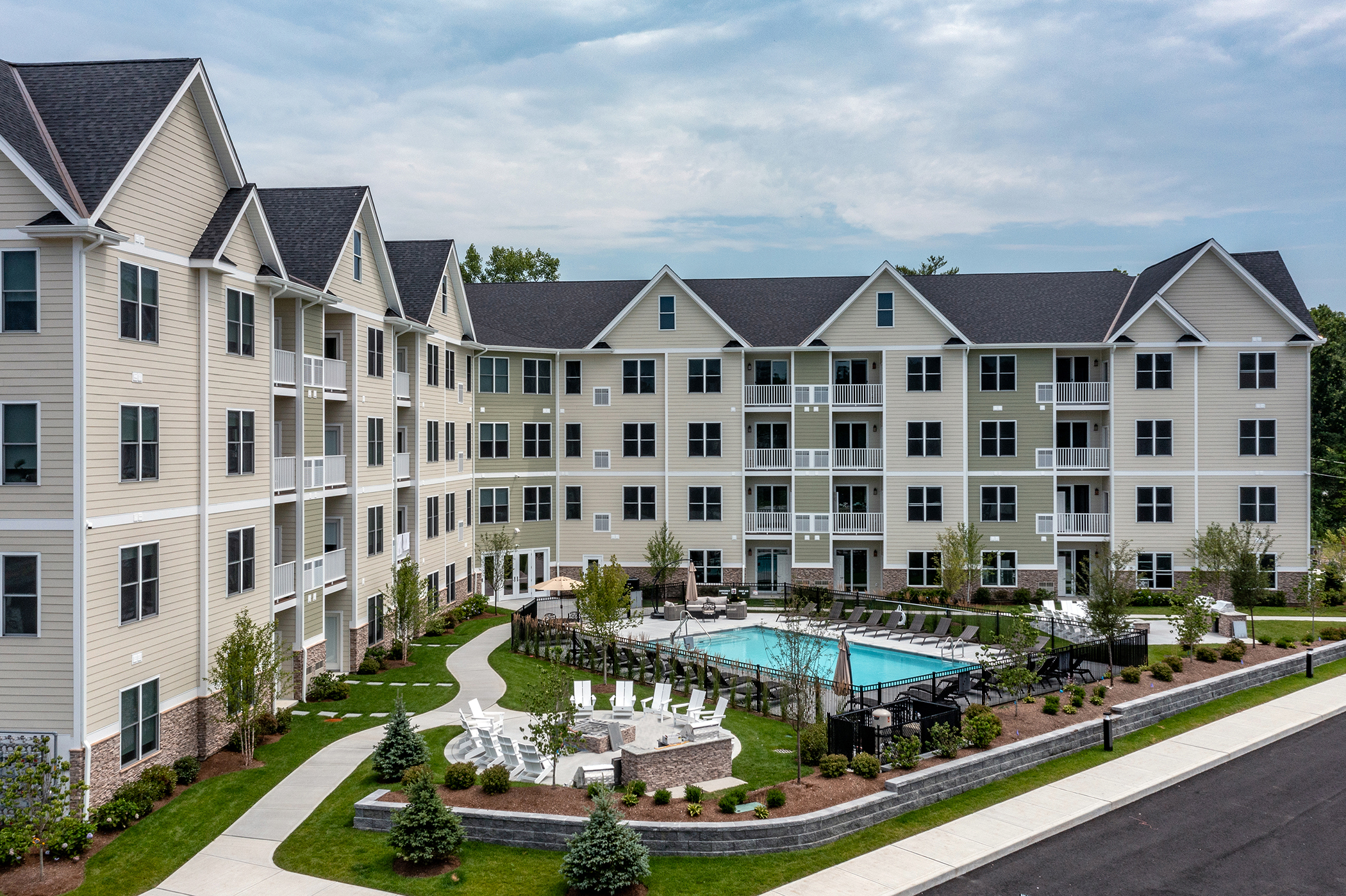 The Grand at Stony Hill 
